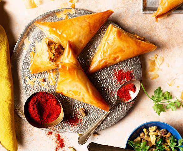 Briouats rellenos de queso y pistacho - Marruecos