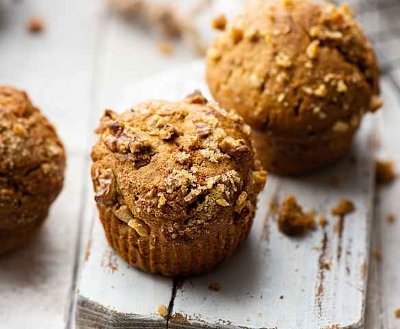 Sweet potato muffins with walnuts