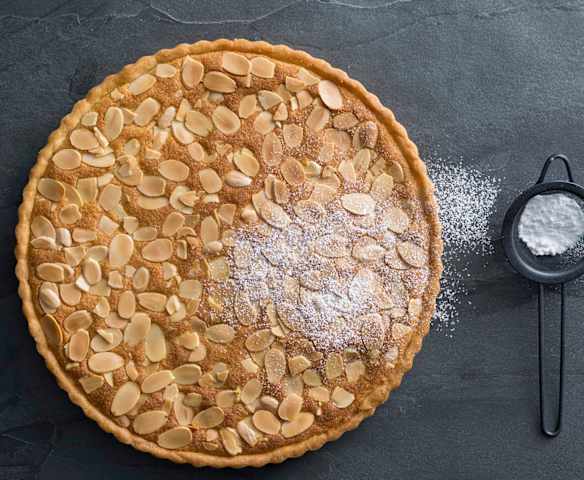 Feijoa bakewell tart
