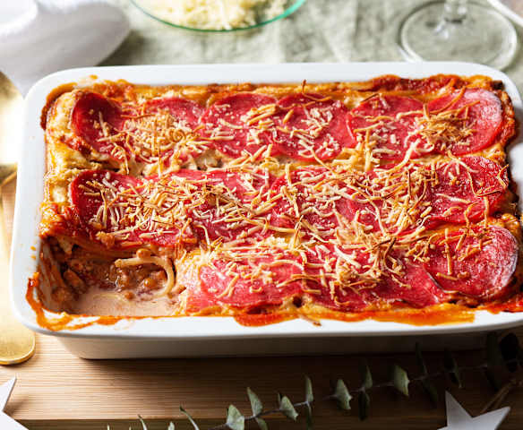 Boloñesa gratinada de lentejas y salami