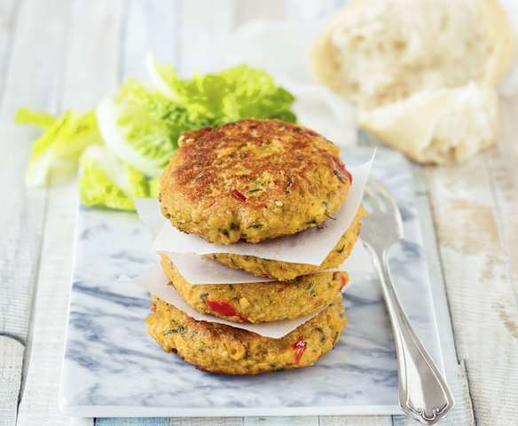 Kotlety z czerstwego chleba z papryką