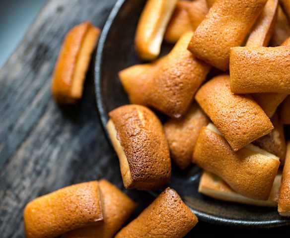 Financiers orange-noisette