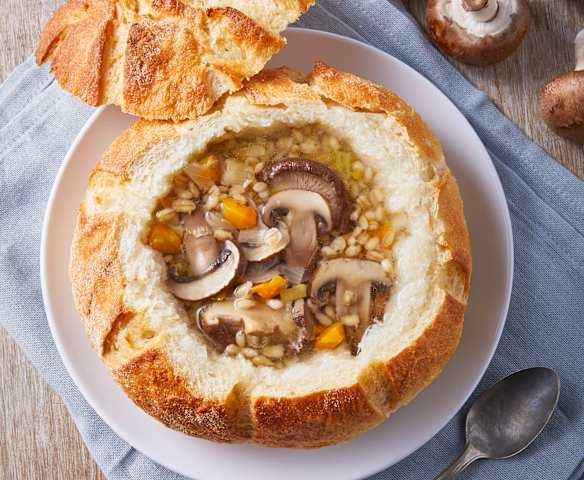 Sopa de cebada perla y hongos