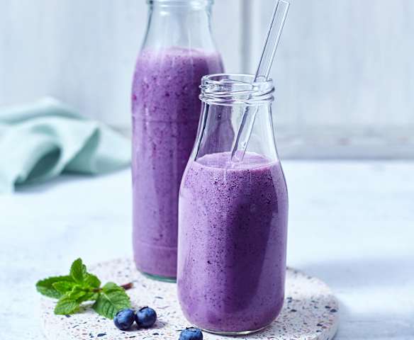 Heidelbeer-Minz-Shake