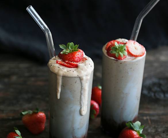 Strawberry Glaze Skin Smoothie