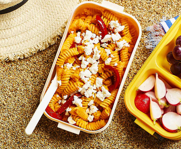 Pasta con crema di peperoni e Feta