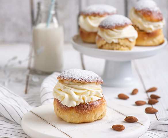 Semlor fastelavnsbolle