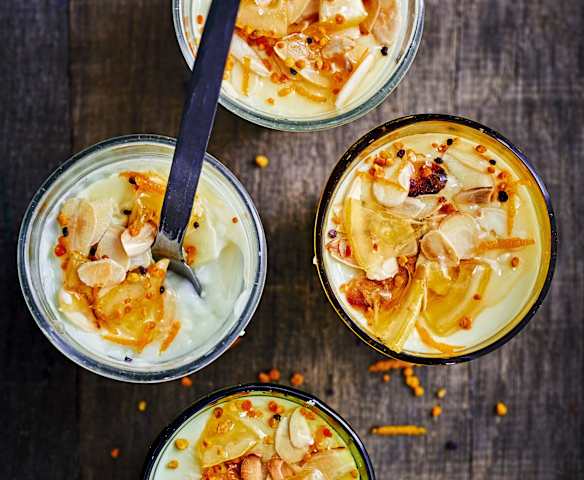 Blancs-mangers au miel et aux agrumes