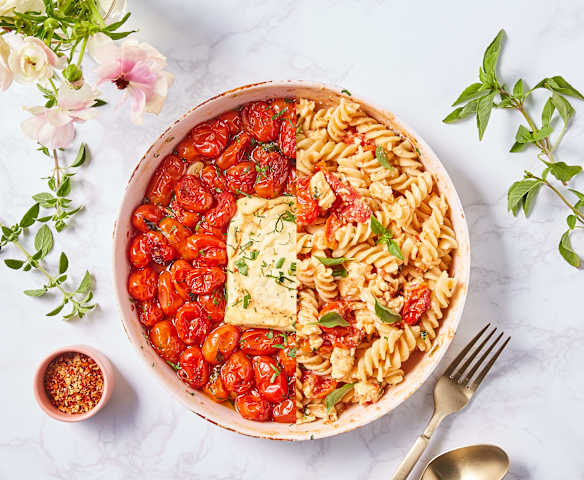 Pâtes aux tomates et à la feta