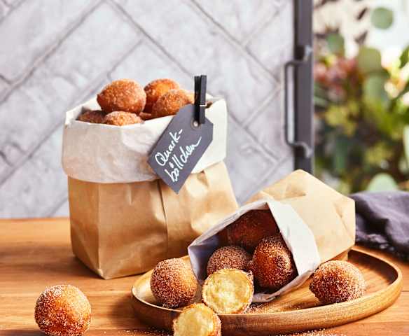Quarkbällchen mit Zimtzucker Quarkbällchen mit Zimtzucker