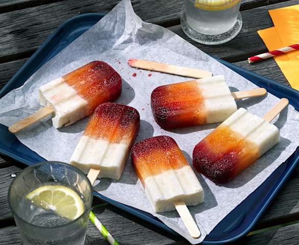 Granatapfel-Mango-Joghurt-Pops