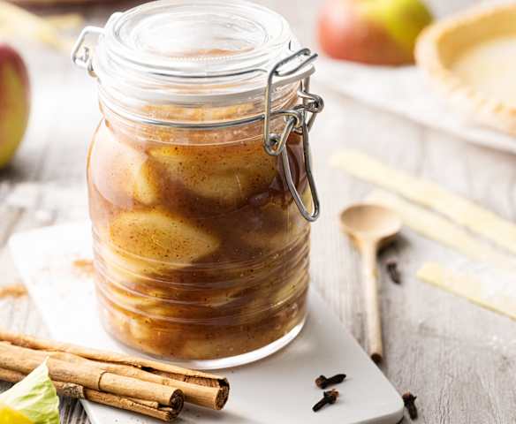 Apple Pie Filling Preserve
