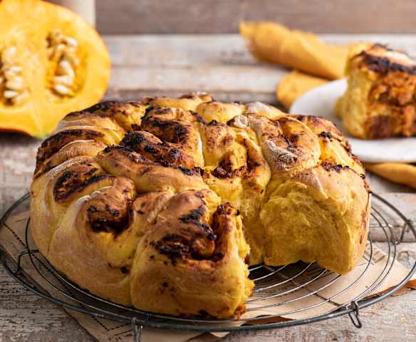 Dyniowy chlebek do odrywania (bez laktozy)