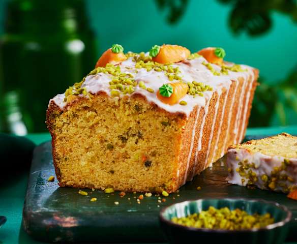Möhren-Pistazien-Kuchen