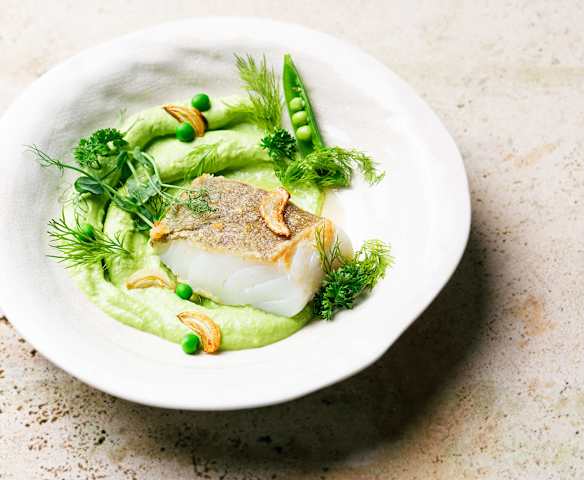 Bacalao con puré de guisantes