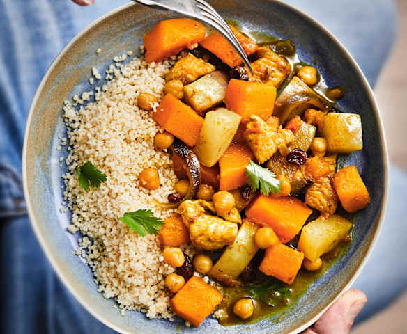 Tajine de légumes, pois chiches et poulet