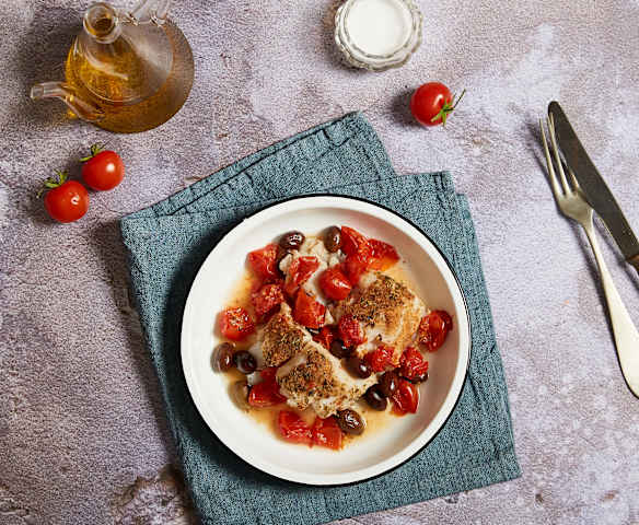 Merluzzo sottovuoto con pomodorini e olive Merluzzo sottovuoto con pomodorini e olive