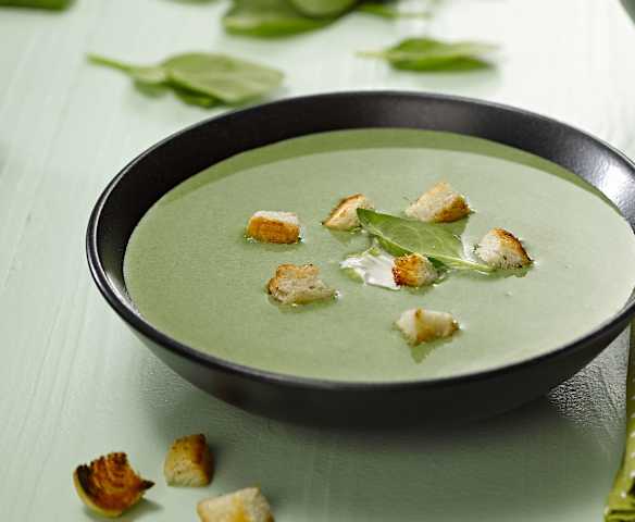 Špenátová polévka se smetanou