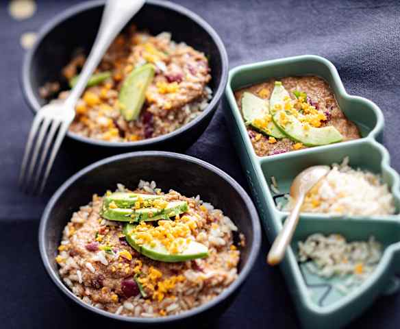 Riso integrale con macinato di carne e verdure