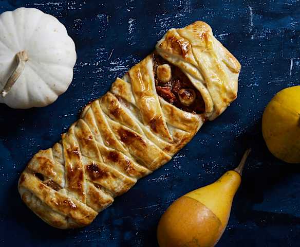Strüdel mummia alla zucca e cioccolato Strüdel mummia alla zucca e cioccolato
