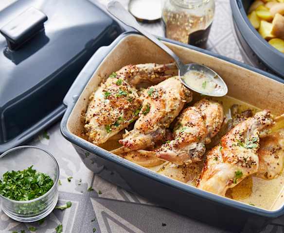 Cuisse de lapin à la moutarde à l'ancienne en cocotte