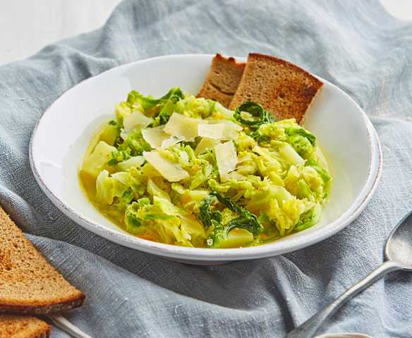 Minestra di verze e patate