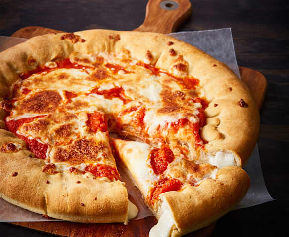 Cheesy Crust Pizza Cheesy Crust Pizza