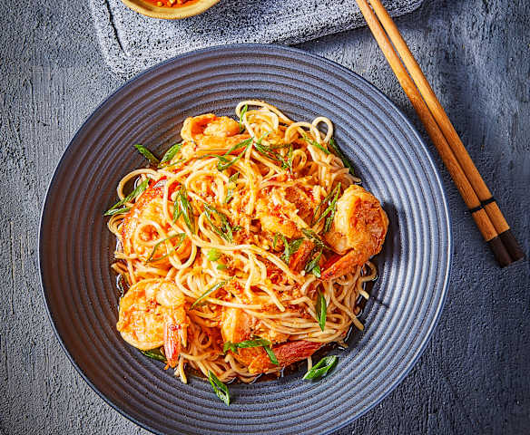 辣油虾仁鸡蛋面