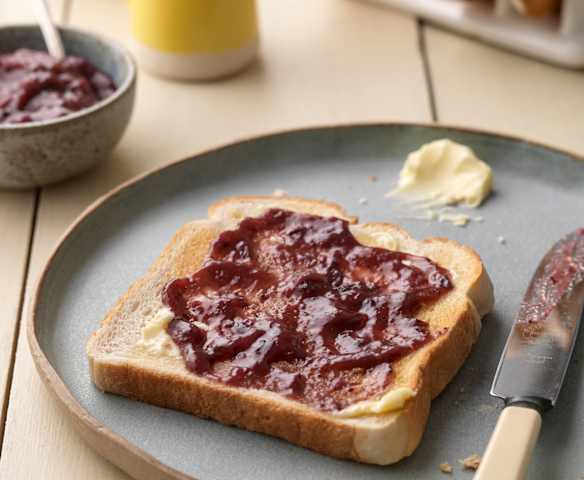 Blueberry Peach Jam (No Added Sugar)