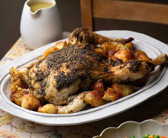 Roast Chicken Dinner with Veg and Gravy Roast Chicken Dinner with Veg and Gravy