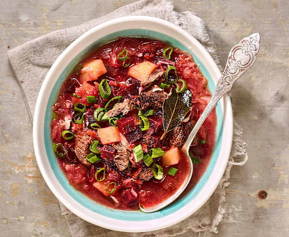 Boršč aneb červená polévka