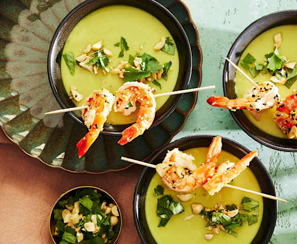 Bananen-Kokos-Suppe mit Garnelen