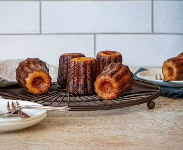 Traditional gluten free French vanilla canelé