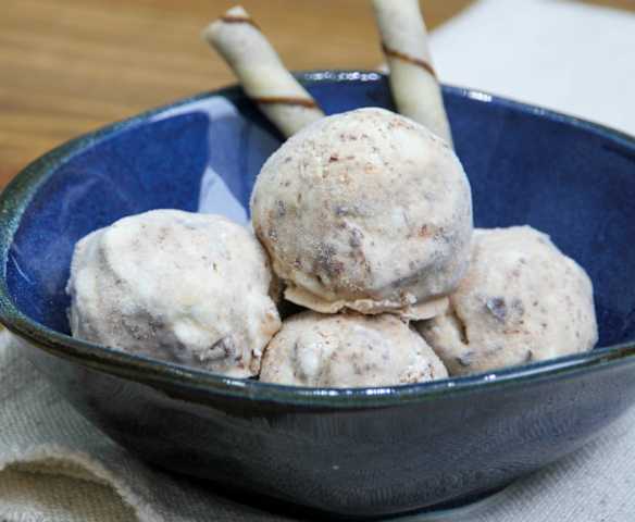 Sorvete de banana com chocolate