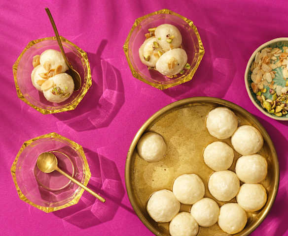 Rasgula (Dessert)