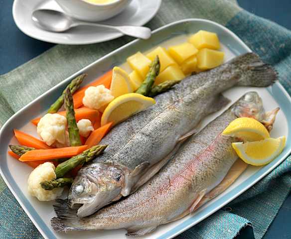 Trout with hollandaise sauce Trout with hollandaise sauce