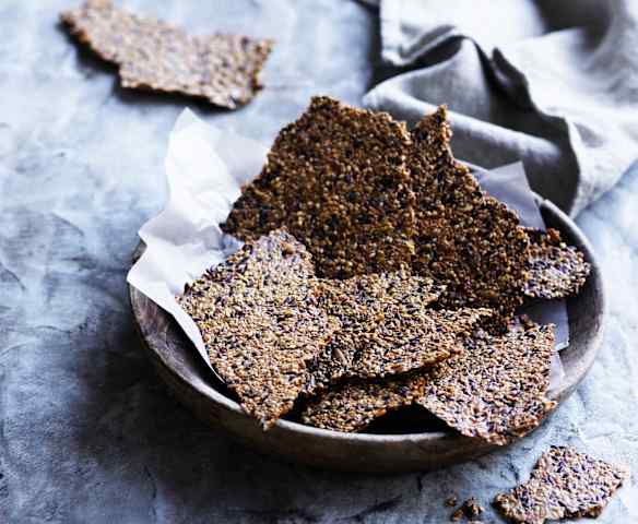 Seeded sheet crackers (Toddlers and beyond)