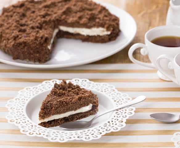 Sbriciolata di biscotti alla crema gianduia e mascarpone