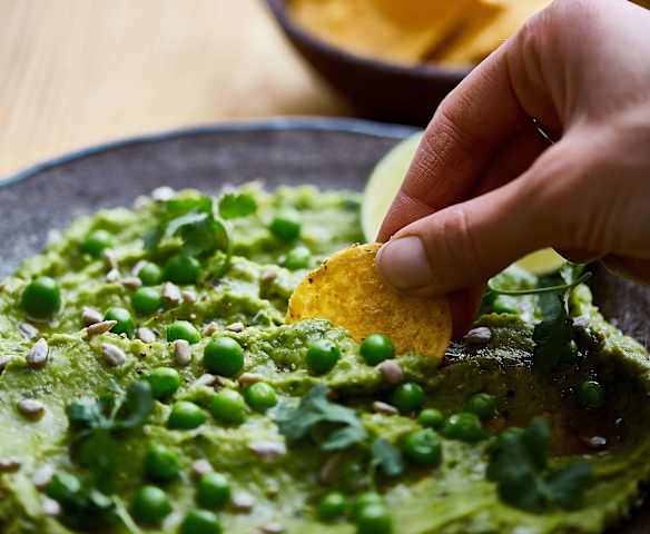 Guacamole picante de guisantes