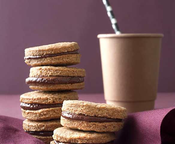 Μπισκότα γεμιστά