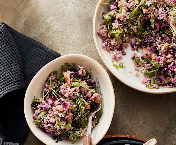 Lauwarmer Rotkohl-Quinoa-Salat Lauwarmer Rotkohl-Quinoa-Salat