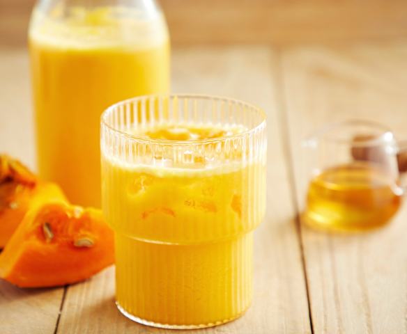 抗炎南瓜酸奶姜黄饮