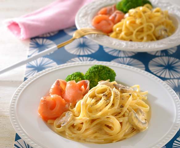 奶油鮭魚細扁麵(TM6 & TM5)