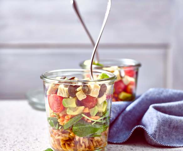 Kunterbunte Lunch-Gläser