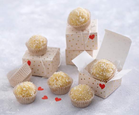 Trufle kokosowe z białą czekoladą