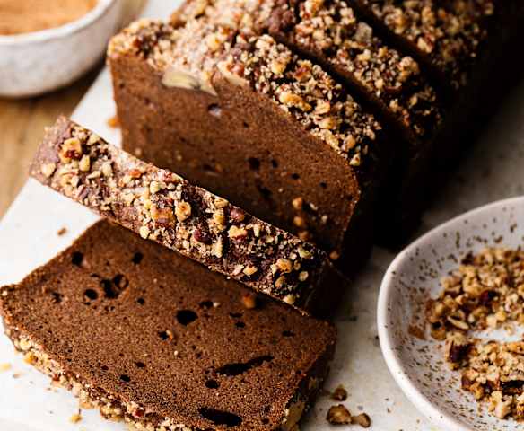 Banana bread con semi di carrube