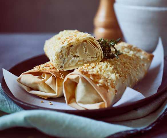 Knusprige Pilzröllchen