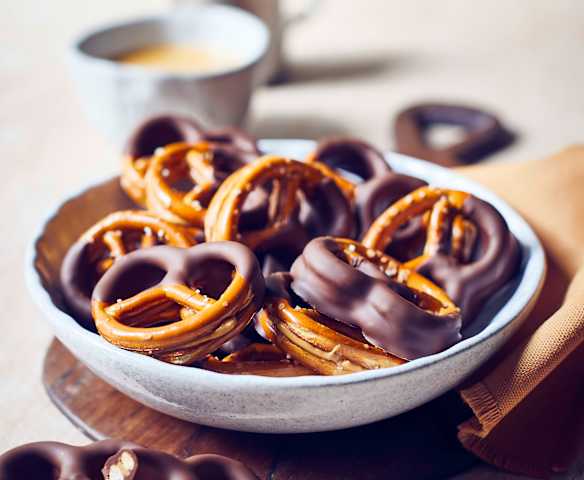 Erdnuss-Schoko-Brezeln