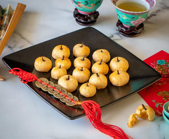 Pineapple tarts