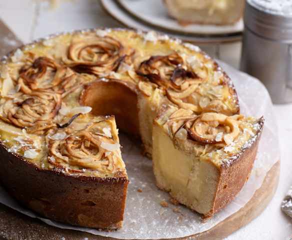 Tarte em coroa de maçã espiralizada